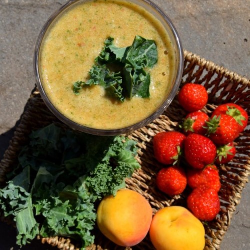 Apricot Kale Smoothie adapted by Claire Justine