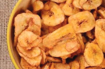 cinnamon banana chips