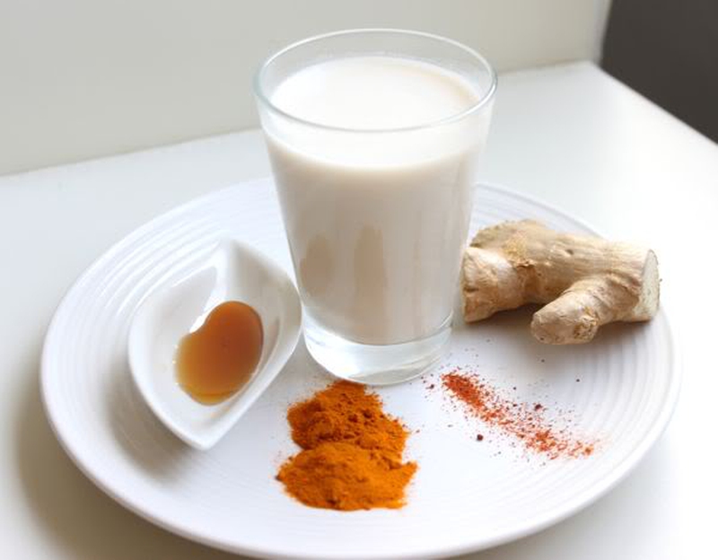 Calming Creamy Turmeric Tea