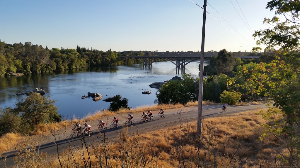 American River Bike Trail (c) Associated Press