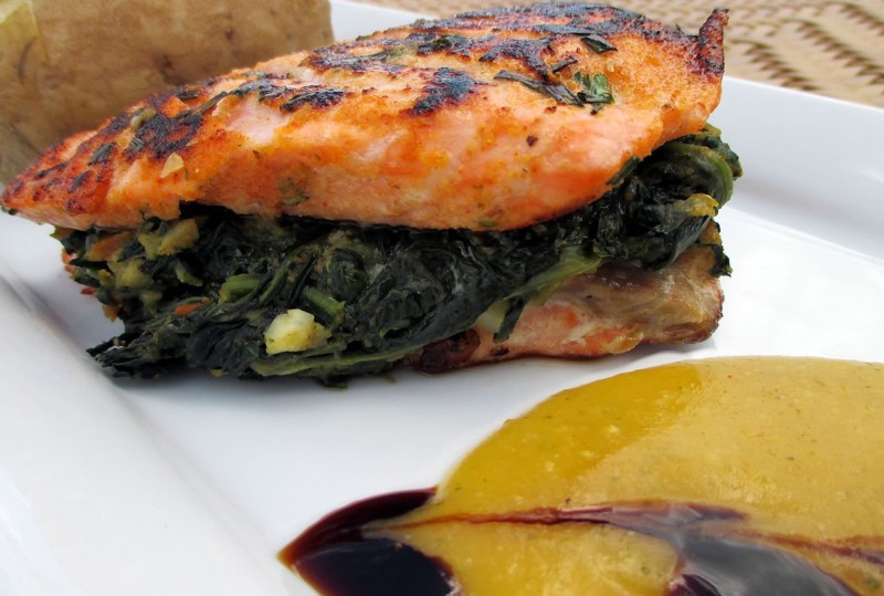 Pritikin Spinach Stuffed Salmon with Mango Sauce