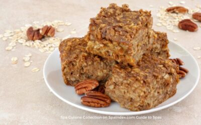 Pumpkin Pecan Oatmeal Snack Bars