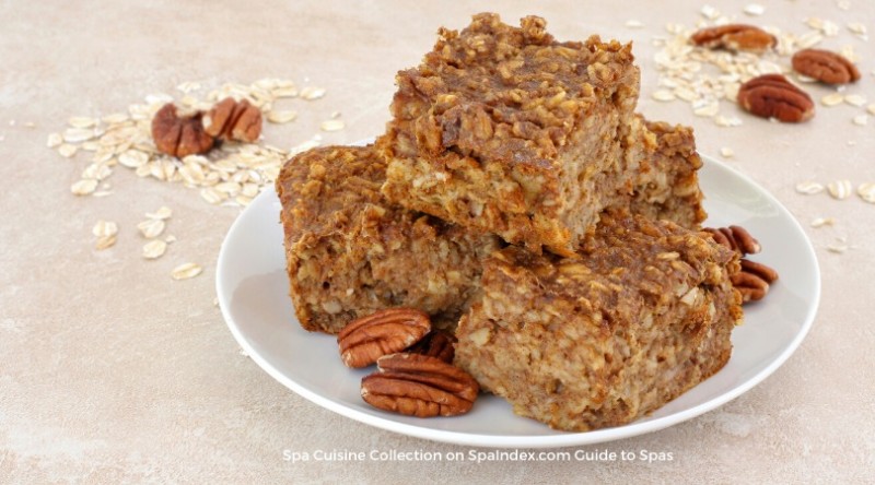 Pumpkin Pecan Oatmeal Snack Bars Recipe