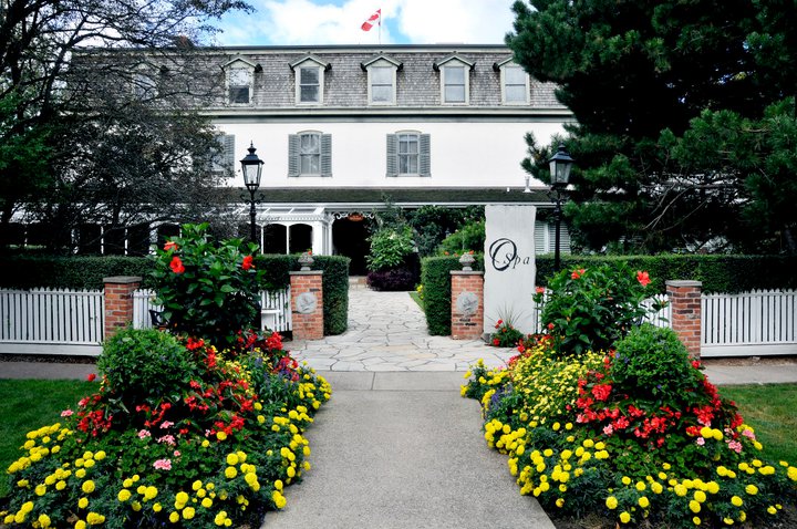 Oban Inn Niagara on the Lake Ontario