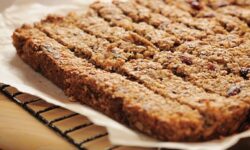 Easy Date Cocoa Energy Bars