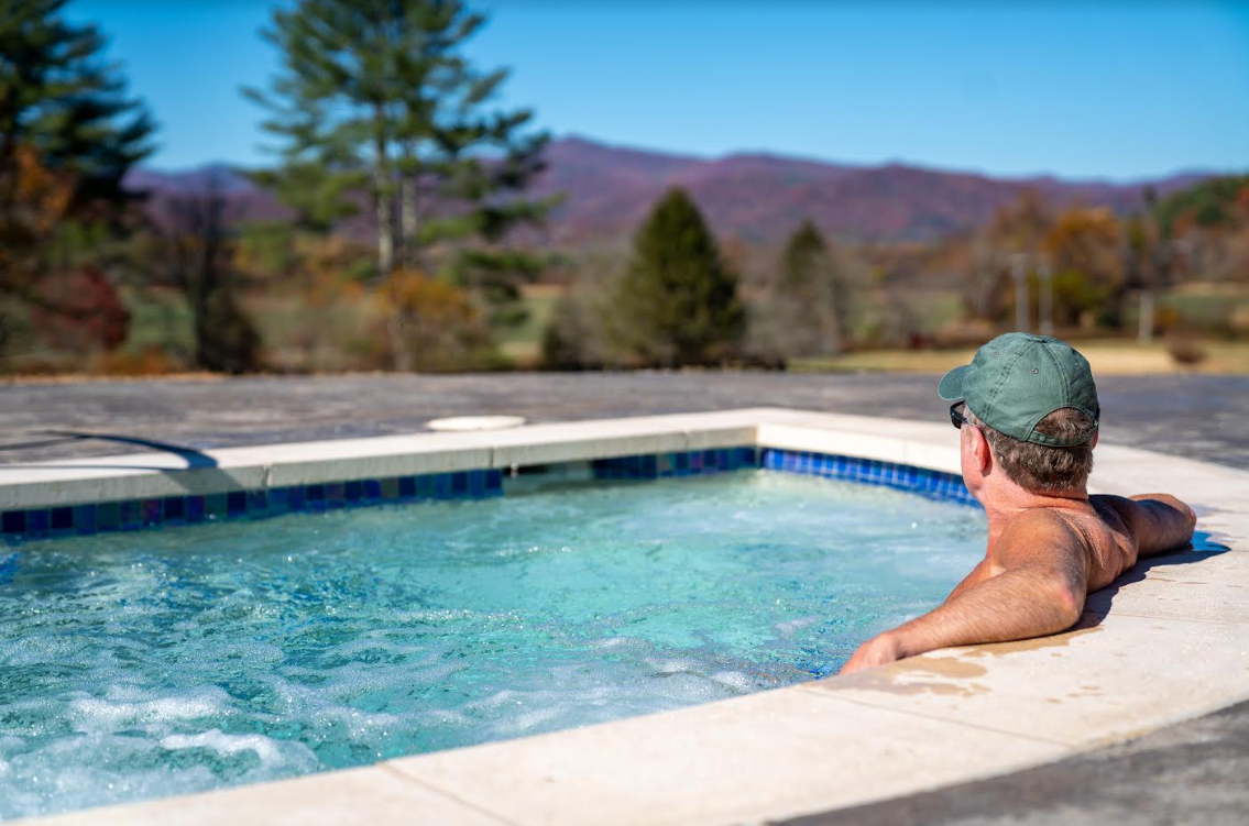 Skyterra Outdoor Hot Tub